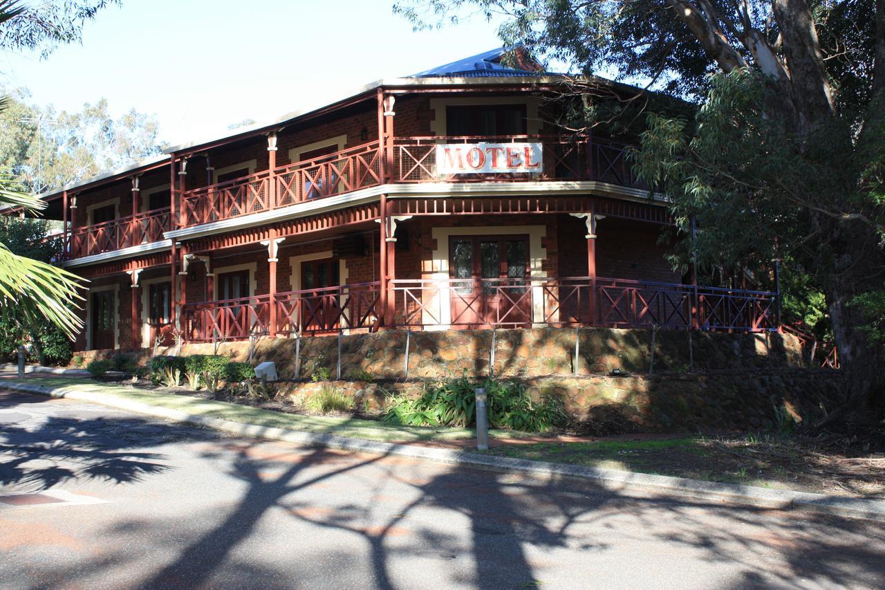 Heritage Country Motel Perth Dış mekan fotoğraf